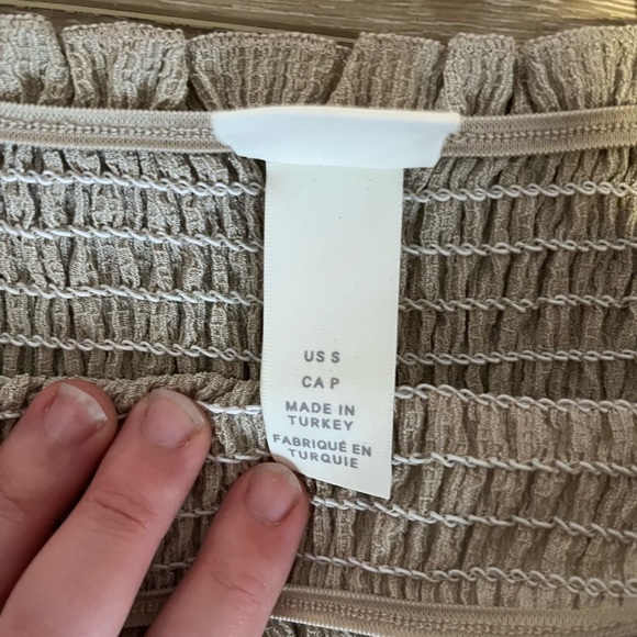 H&M summer romper - Picture 2 of 2